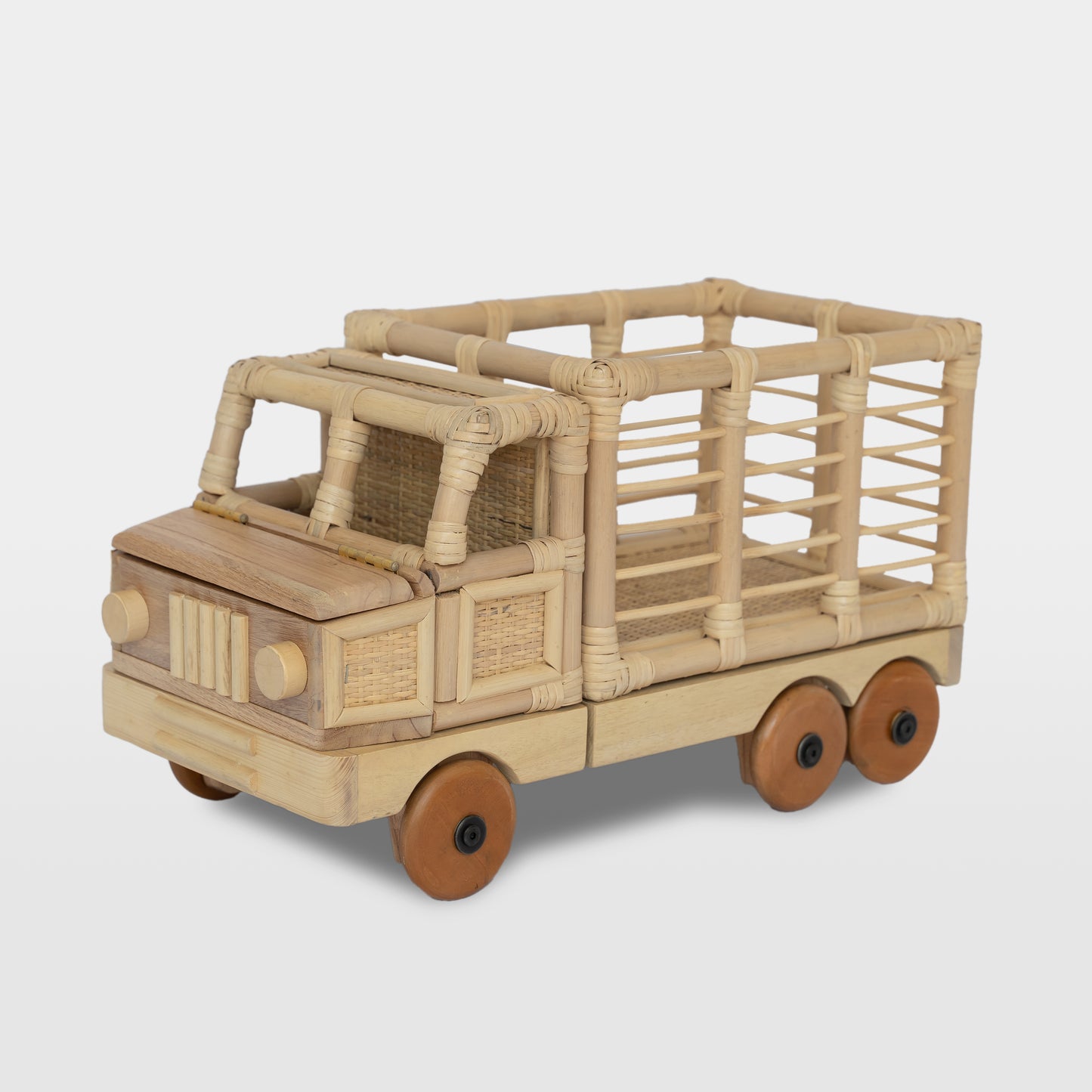 Rattan Oversized Truck