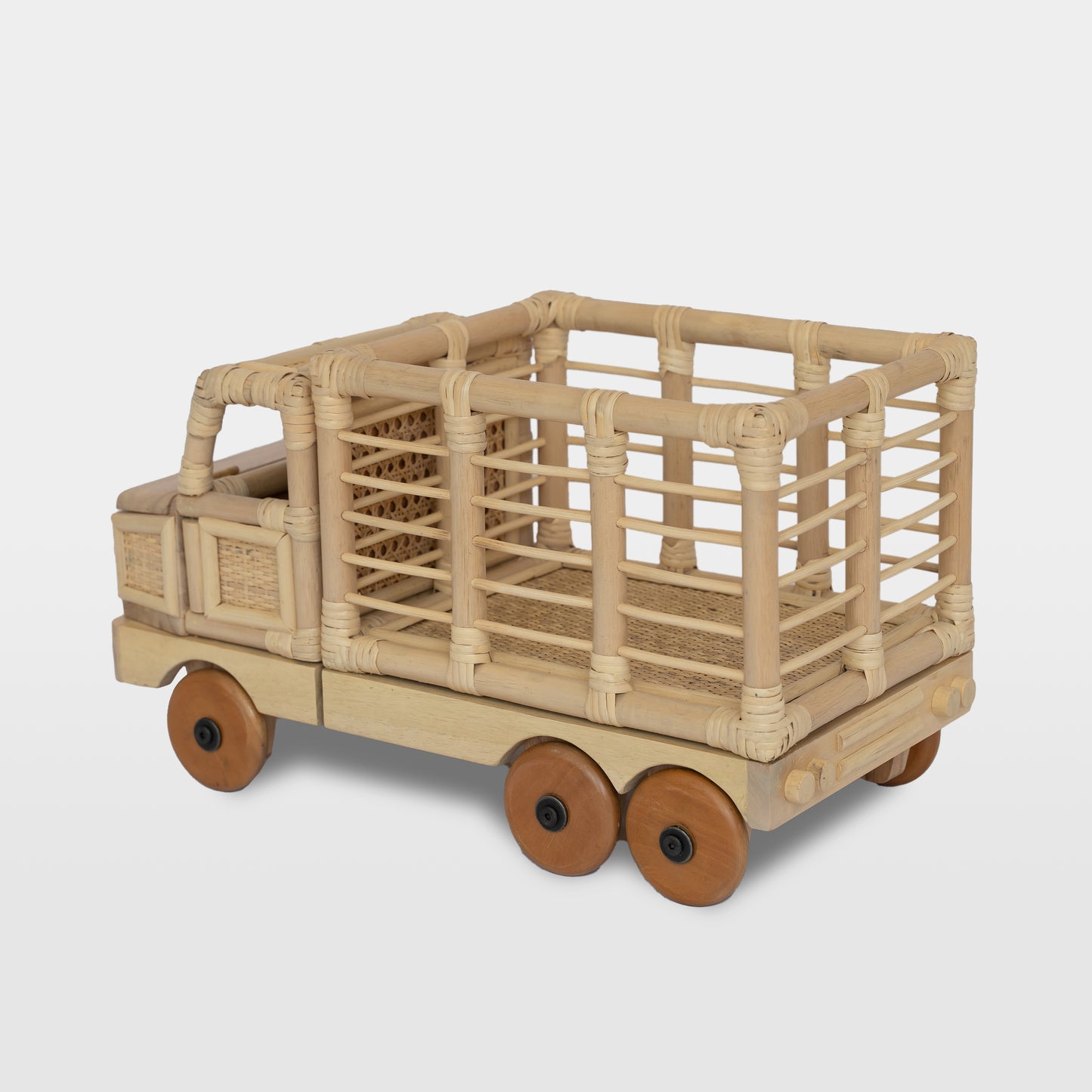 Rattan Oversized Truck